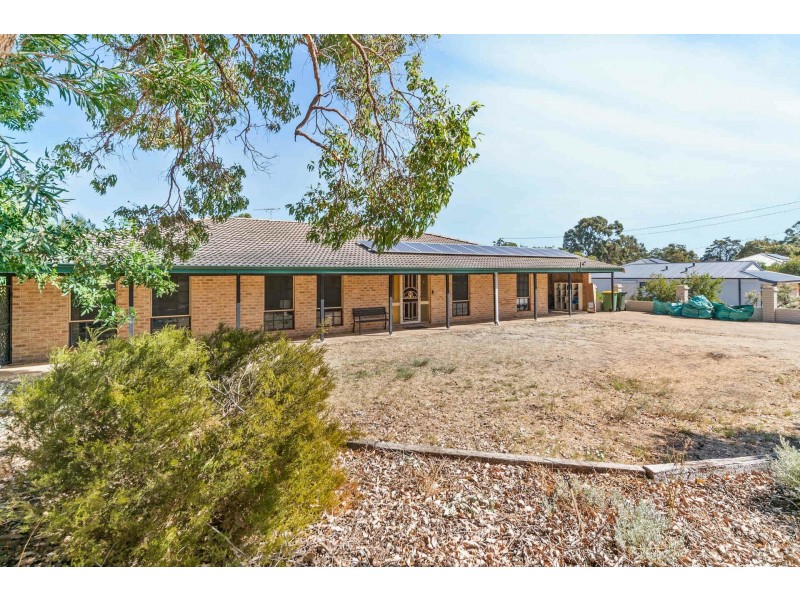 57 Heath Road, Kalamunda WA 6076