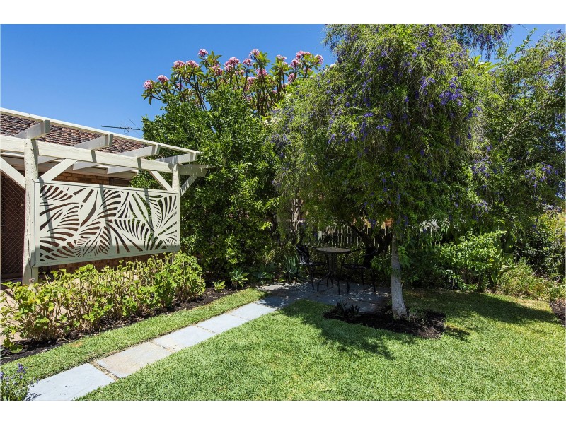 Unit 17/36 Ivanhoe Street, Bassendean WA 6054