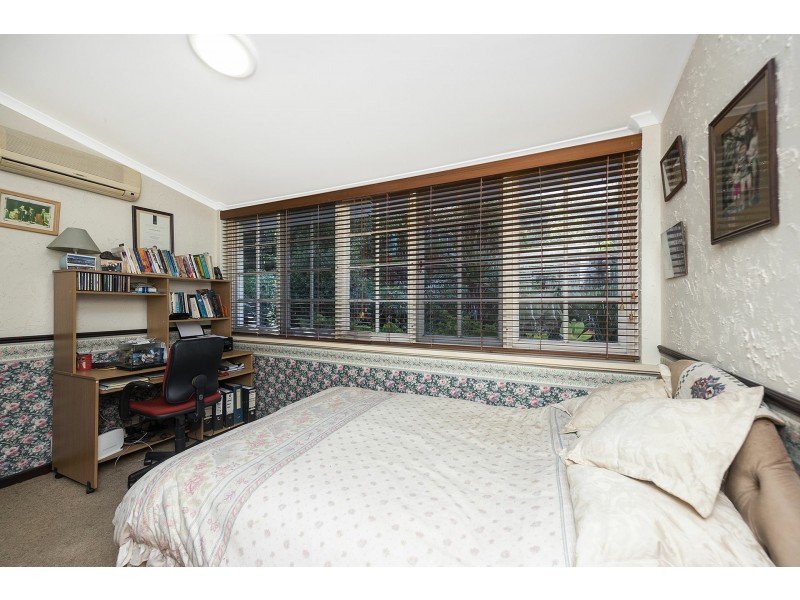 11 Taylor Road, Kalamunda WA 6076