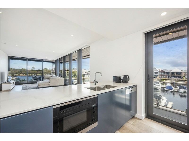 Apartment 20/16 Marina Drive, Ascot WA 6104