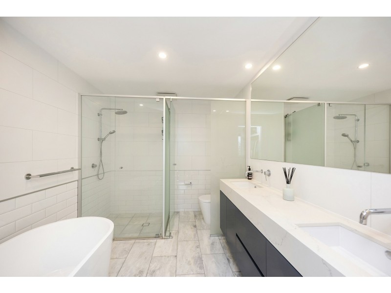 Apartment 20/16 Marina Drive, Ascot WA 6104