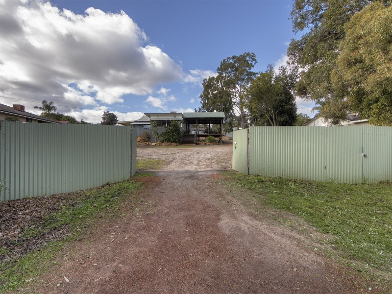 231 Canning Road, Walliston WA 6076