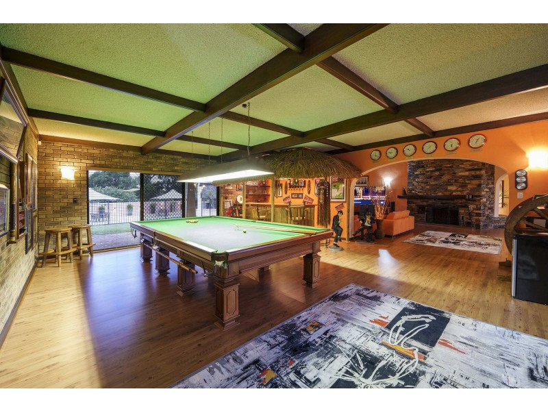 30 Oxford Court, Maida Vale WA 6057