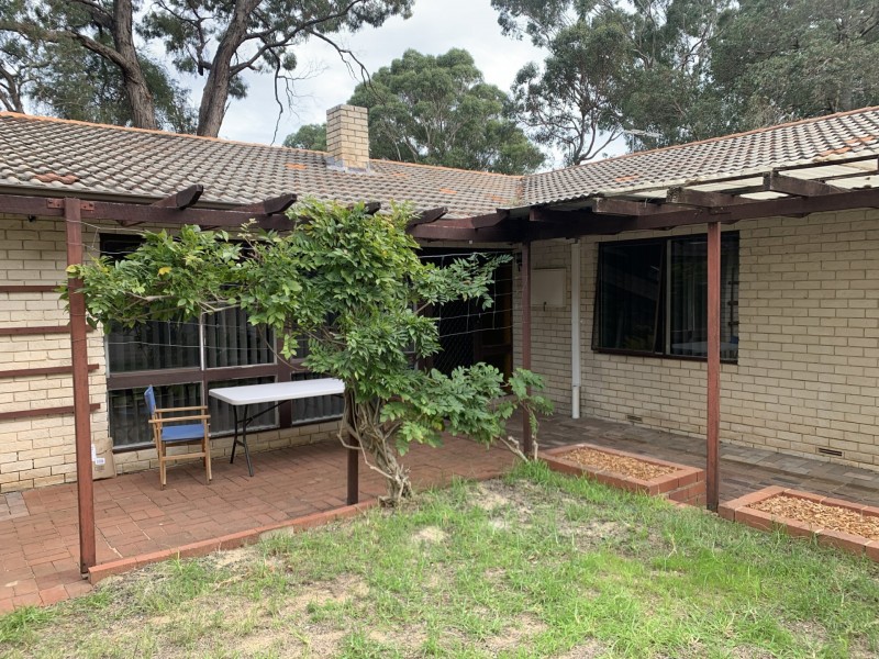 22 Bailey Road, Lesmurdie WA 6076