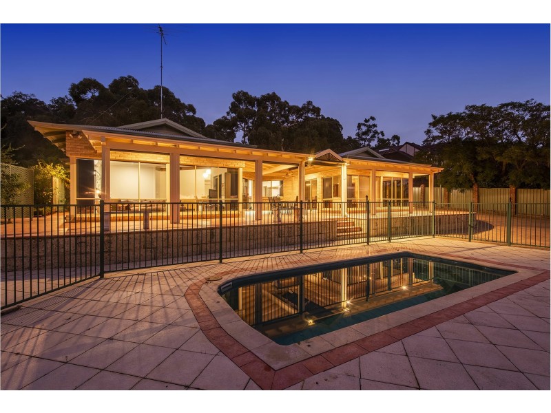 48 Prospect Crescent, Kalamunda WA 6076