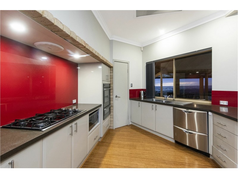 48 Prospect Crescent, Kalamunda WA 6076