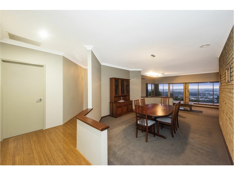 48 Prospect Crescent, Kalamunda WA 6076