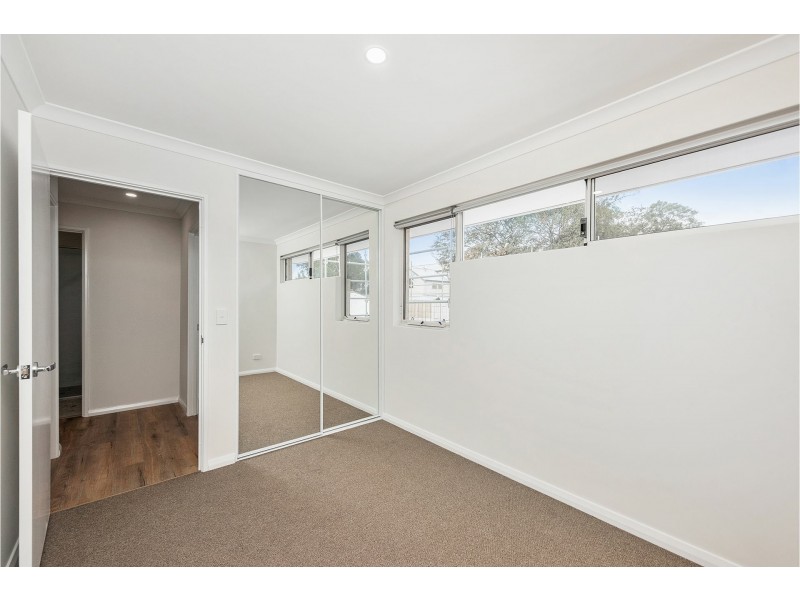 17 Eighth Avenue, Bassendean WA 6054