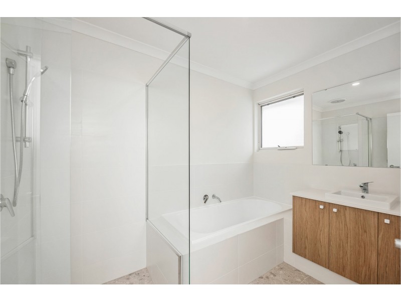 17 Eighth Avenue, Bassendean WA 6054