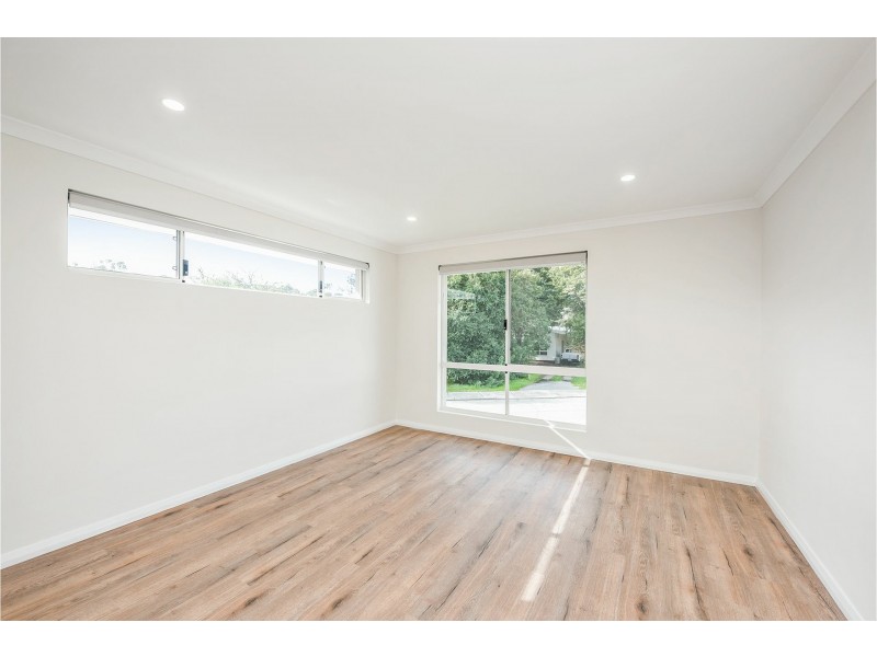 17 Eighth Avenue, Bassendean WA 6054