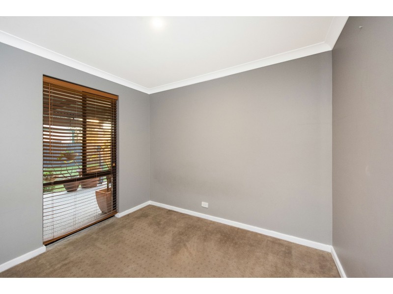 6 Cosson Way, High Wycombe WA 6057