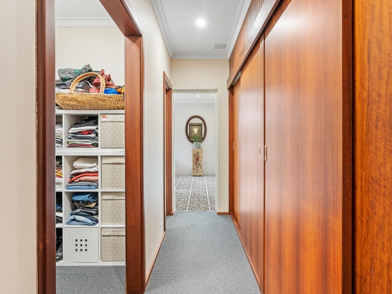 101 Kawina Road, Bickley WA 6076