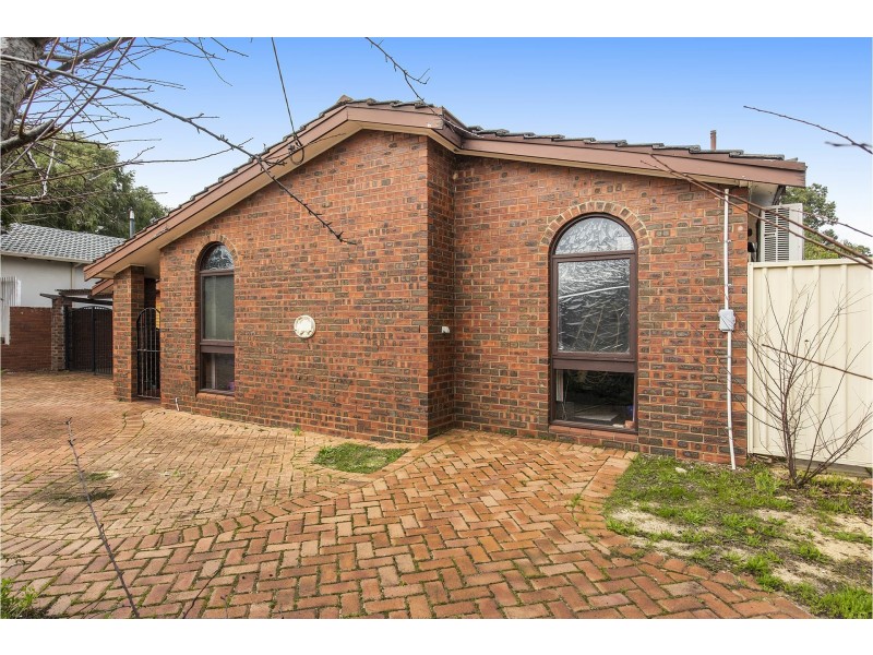 7 Glyde Road, Lesmurdie WA 6076