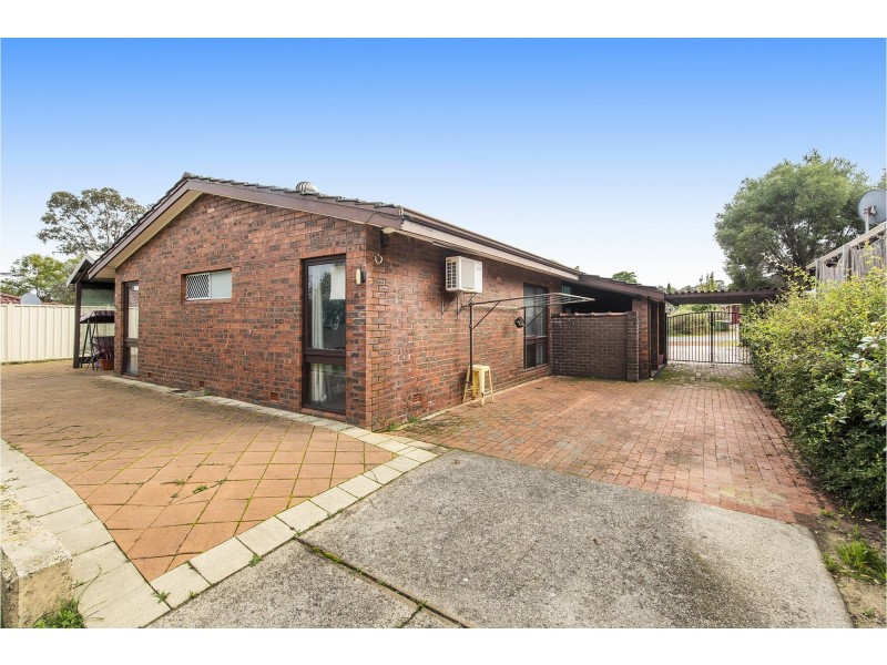 7 Glyde Road, Lesmurdie WA 6076