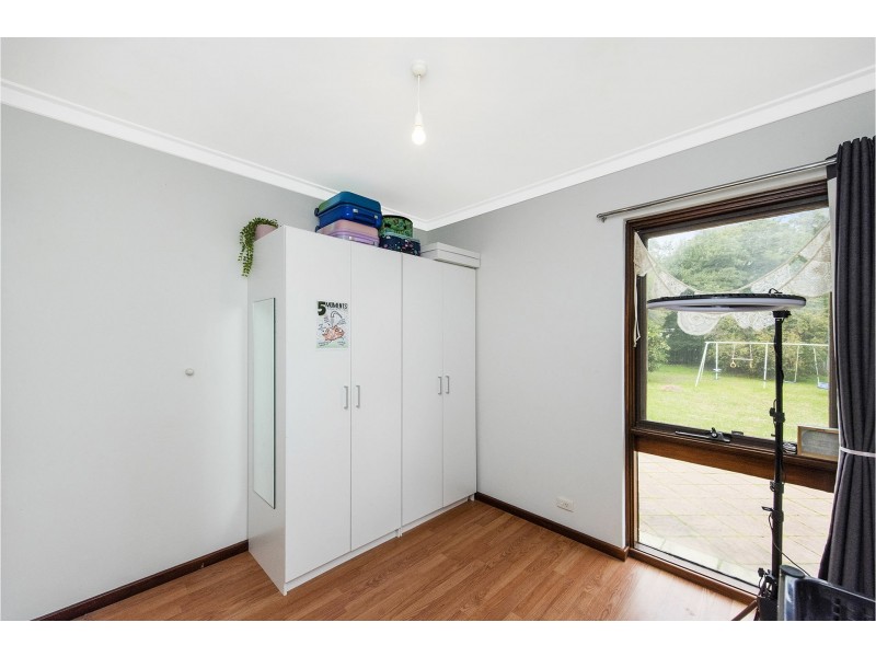 7 Glyde Road, Lesmurdie WA 6076