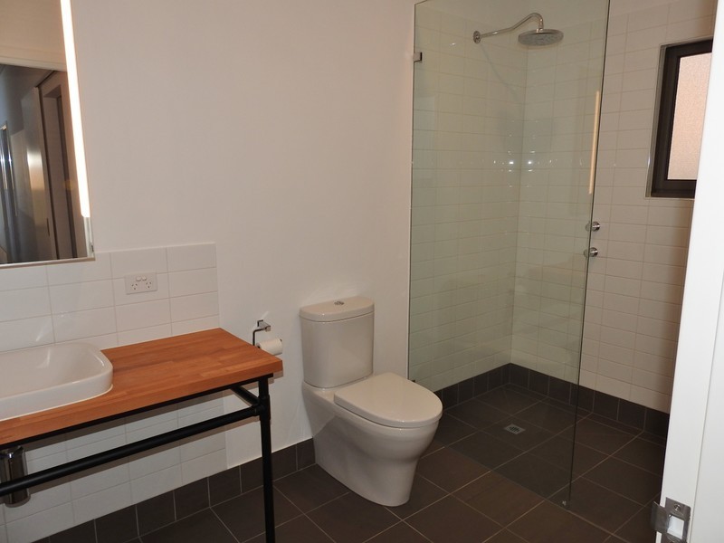 14 White Road, Kalamunda WA 6076