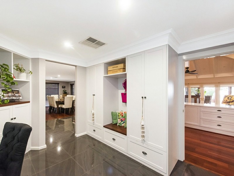 15 Anne Avenue, Walliston WA 6076