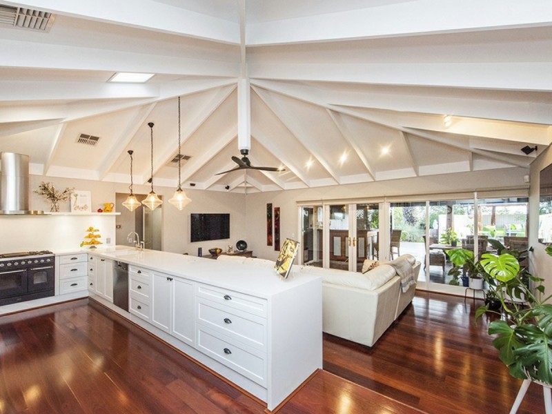 15 Anne Avenue, Walliston WA 6076