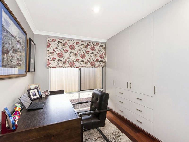 15 Anne Avenue, Walliston WA 6076