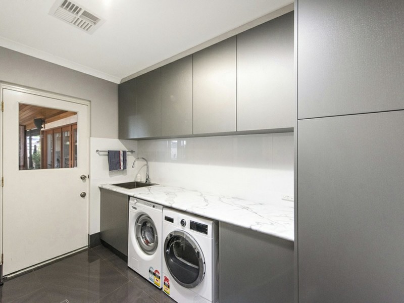 15 Anne Avenue, Walliston WA 6076