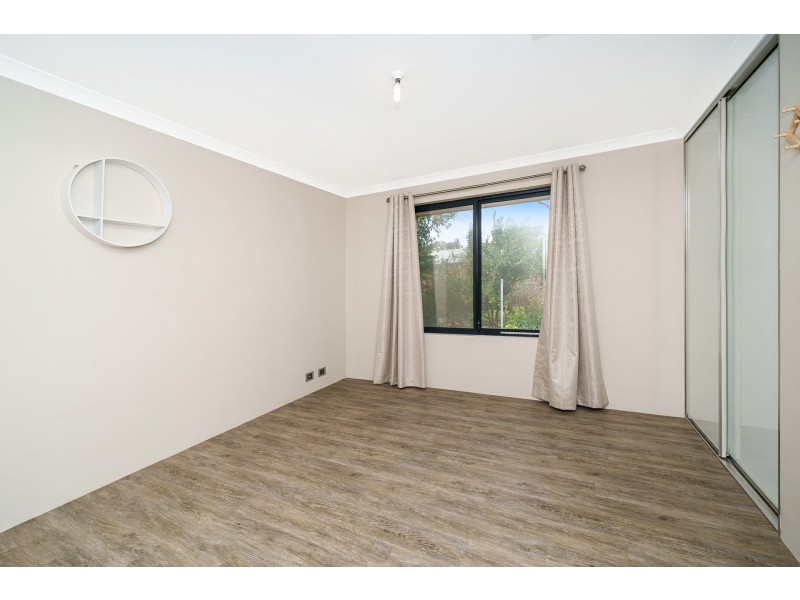 31 Wheelwright Road, Lesmurdie WA 6076