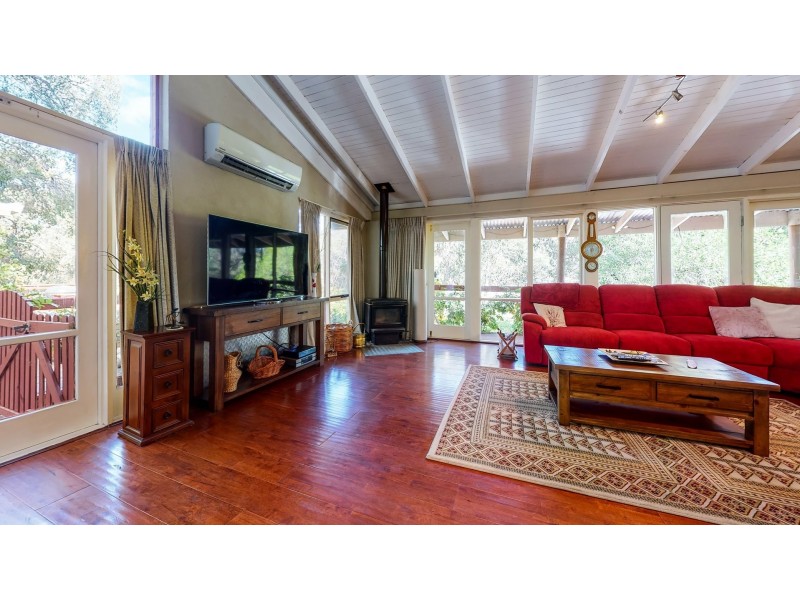 273 Aldersyde Road, Bickley WA 6076