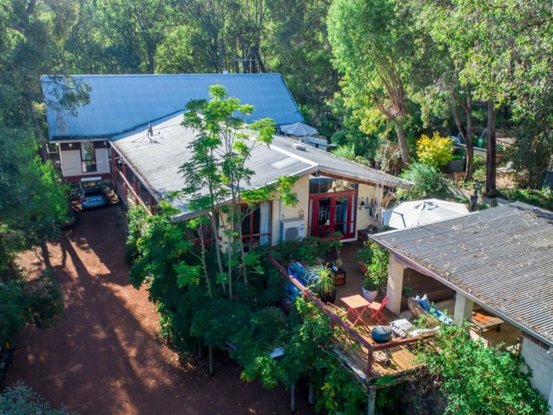 273 Aldersyde Road, Bickley WA 6076