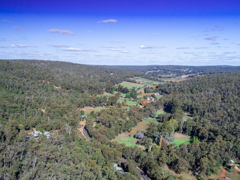 273 Aldersyde Road, Bickley WA 6076