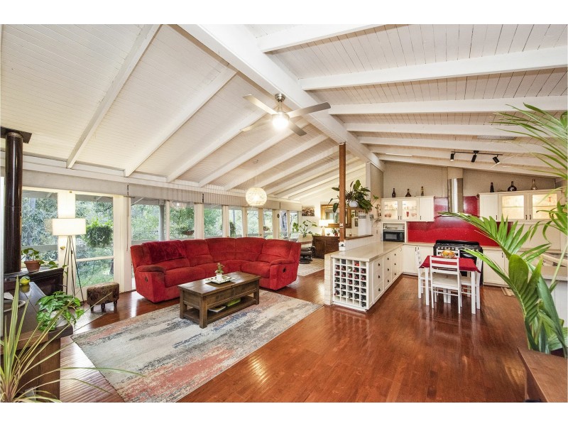 273 Aldersyde Road, Bickley WA 6076