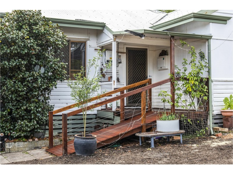1 Frederic Street, Koongamia WA 6056