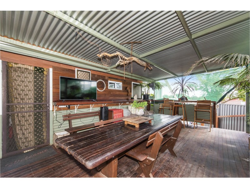 1 Frederic Street, Koongamia WA 6056