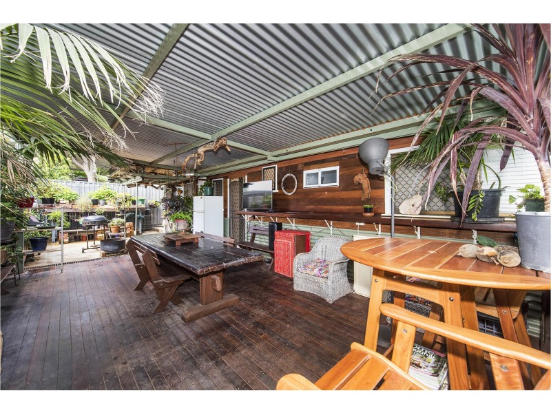 1 Frederic Street, Koongamia WA 6056
