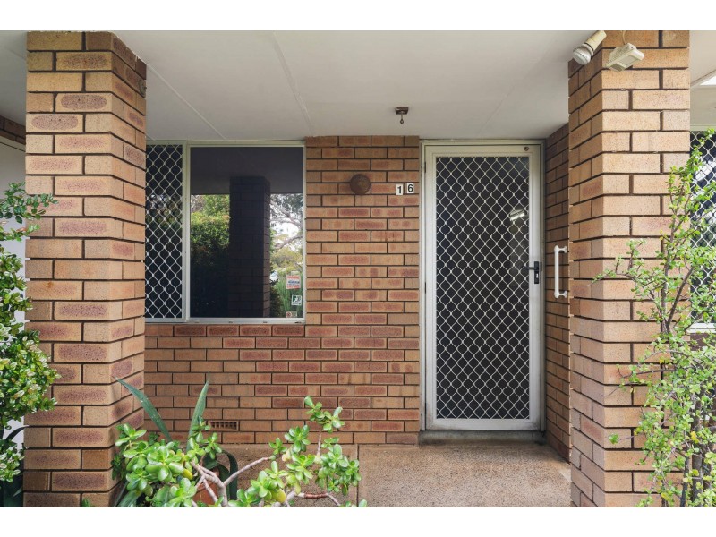 Unit 16/7 Sexty Street, Armadale WA 6112