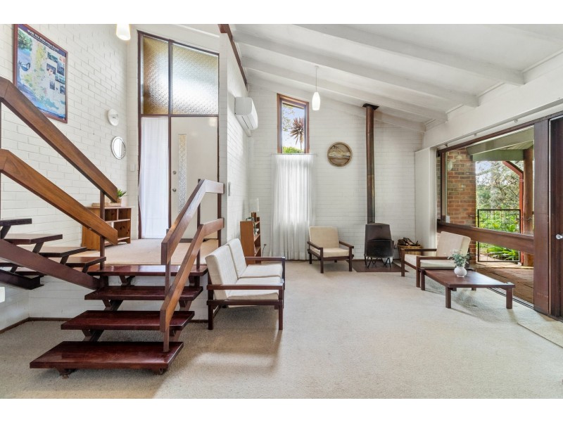 14 Karralika Avenue, Kalamunda WA 6076