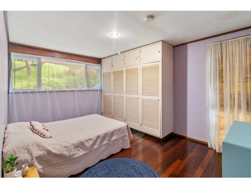 14 Karralika Avenue, Kalamunda WA 6076