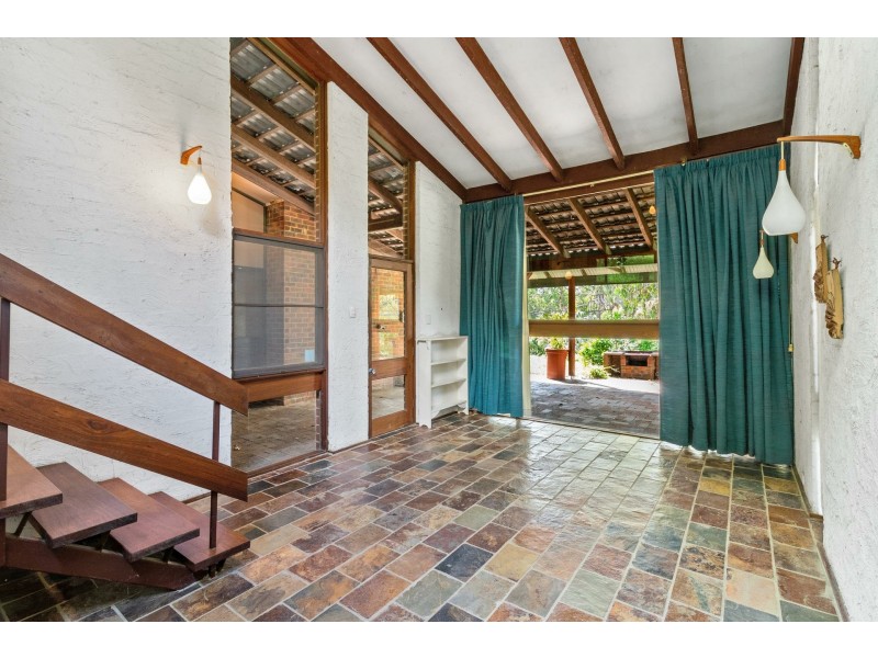 14 Karralika Avenue, Kalamunda WA 6076