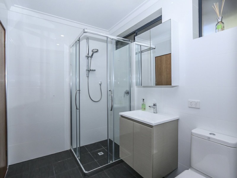 38 Valley Road, Kalamunda WA 6076