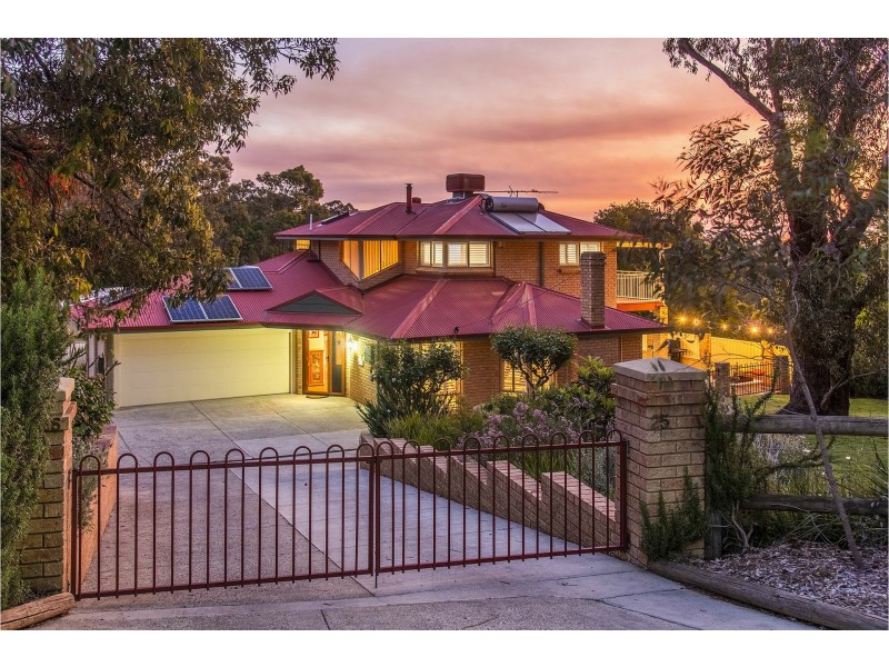 25 Grenville Road, Gooseberry Hill WA 6076