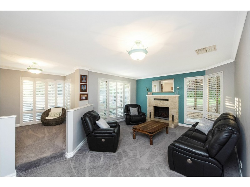 25 Grenville Road, Gooseberry Hill WA 6076