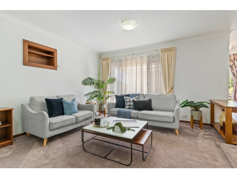 18 Seymour Road, Kalamunda WA 6076