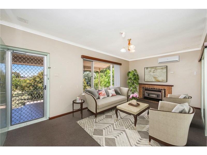 261 Canning Road, Walliston WA 6076