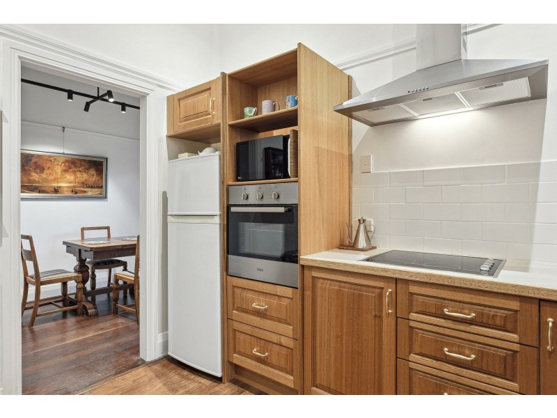 2 Springdale Road, Kalamunda WA 6076