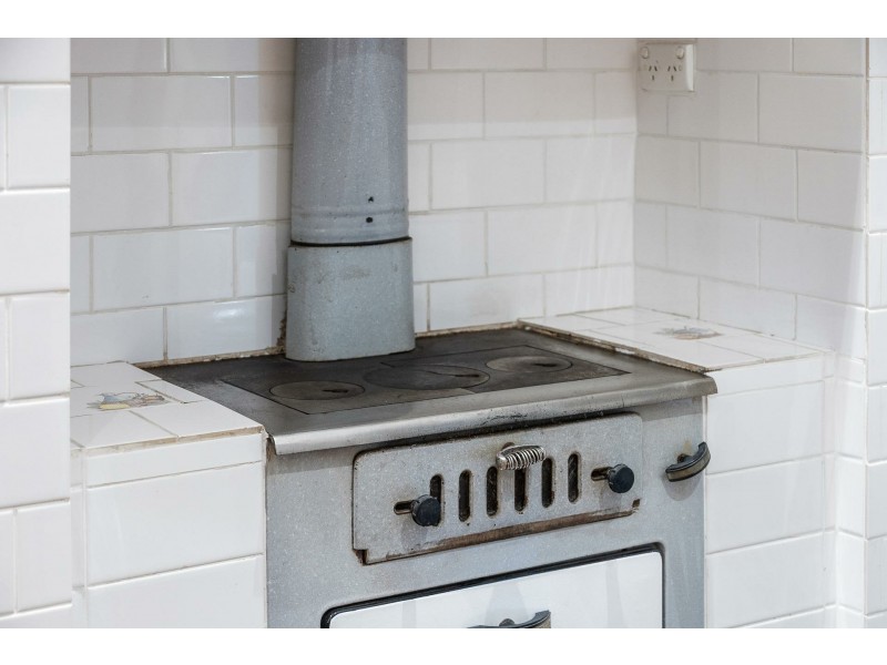 2 Springdale Road, Kalamunda WA 6076