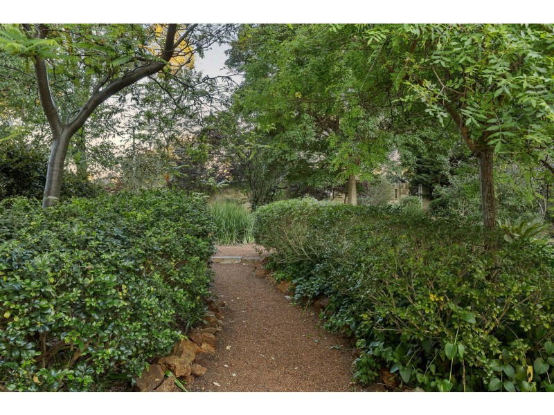 2 Springdale Road, Kalamunda WA 6076