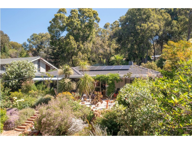 65 First Avenue, Bickley WA 6076