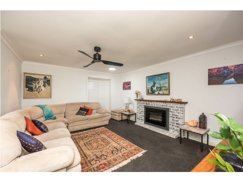 65 First Avenue, Bickley WA 6076