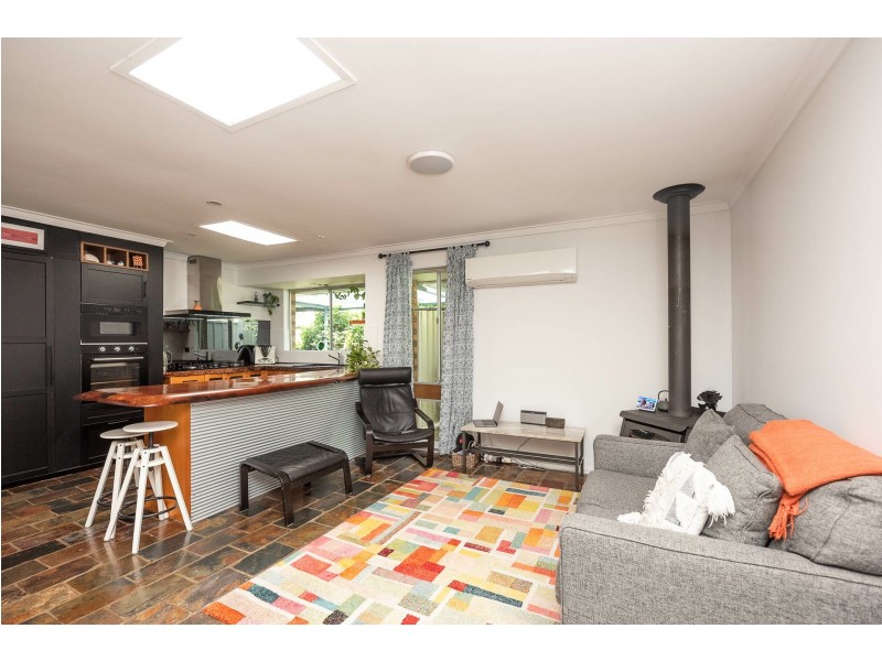 65 First Avenue, Bickley WA 6076