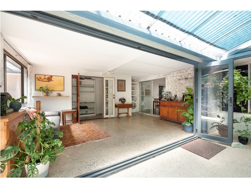 65 First Avenue, Bickley WA 6076