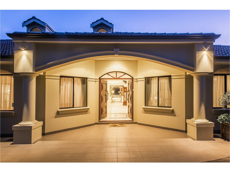 51 Coolinga Road, Lesmurdie WA 6076