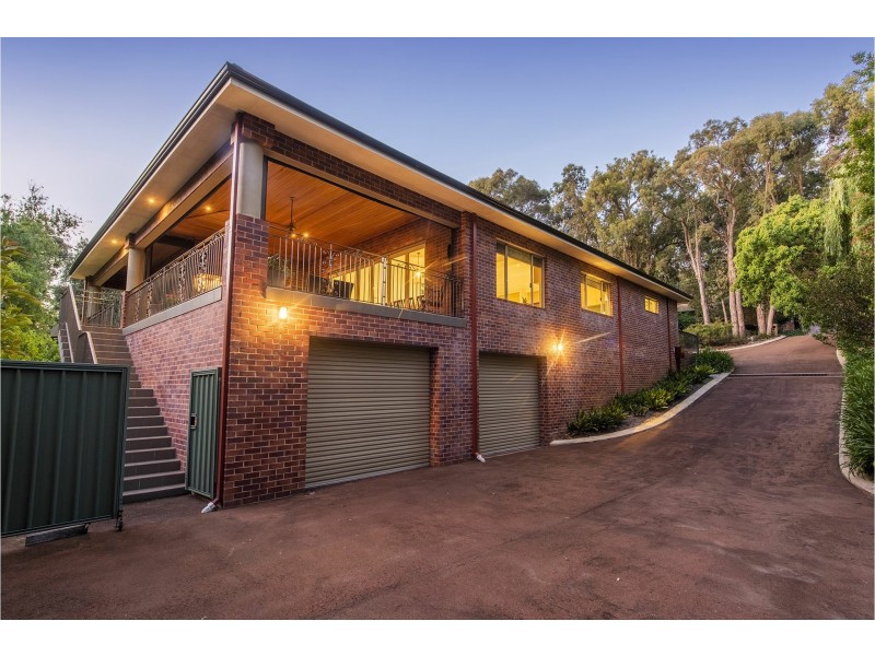 51 Coolinga Road, Lesmurdie WA 6076